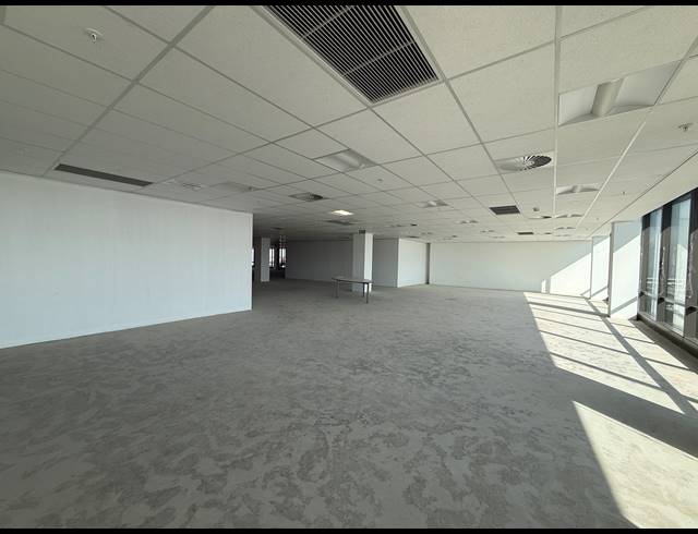1,788M² OFFICE TO LET IN ROSEBANK